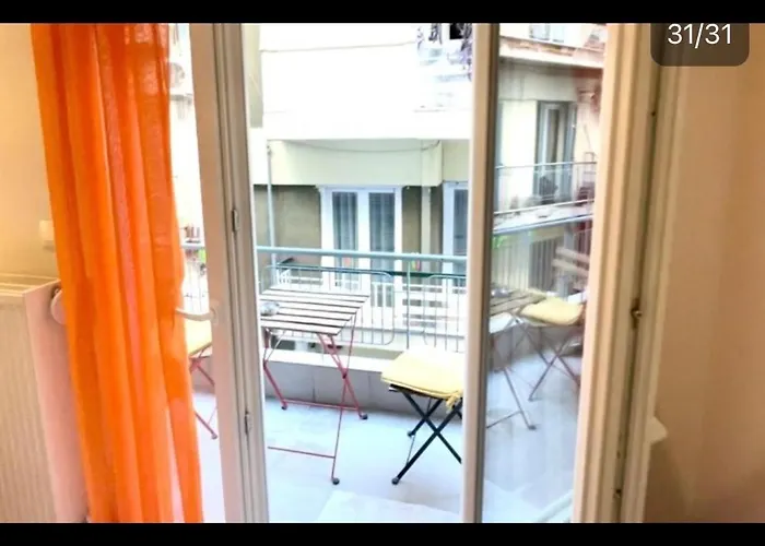 Dreamy Apartment City Center 11 Thesbnbgr